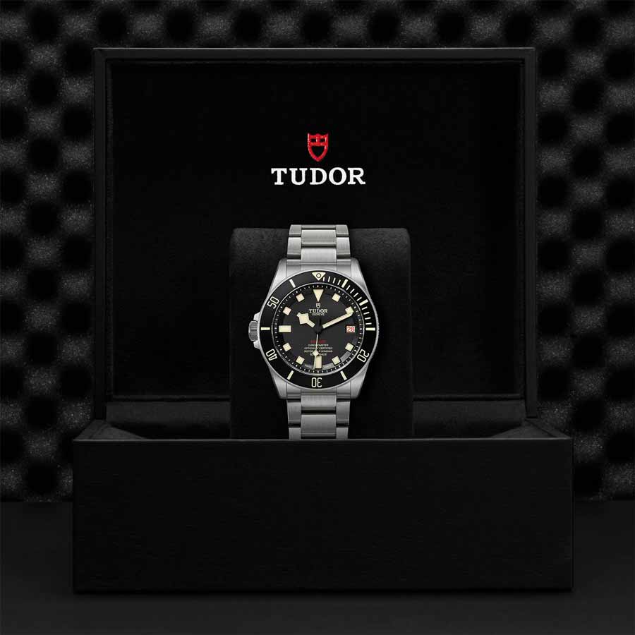 TUDOR M25610TNL-0001 presentation box