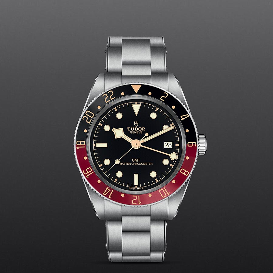 TUDOR M7939G1A0NRU-0001 grey background